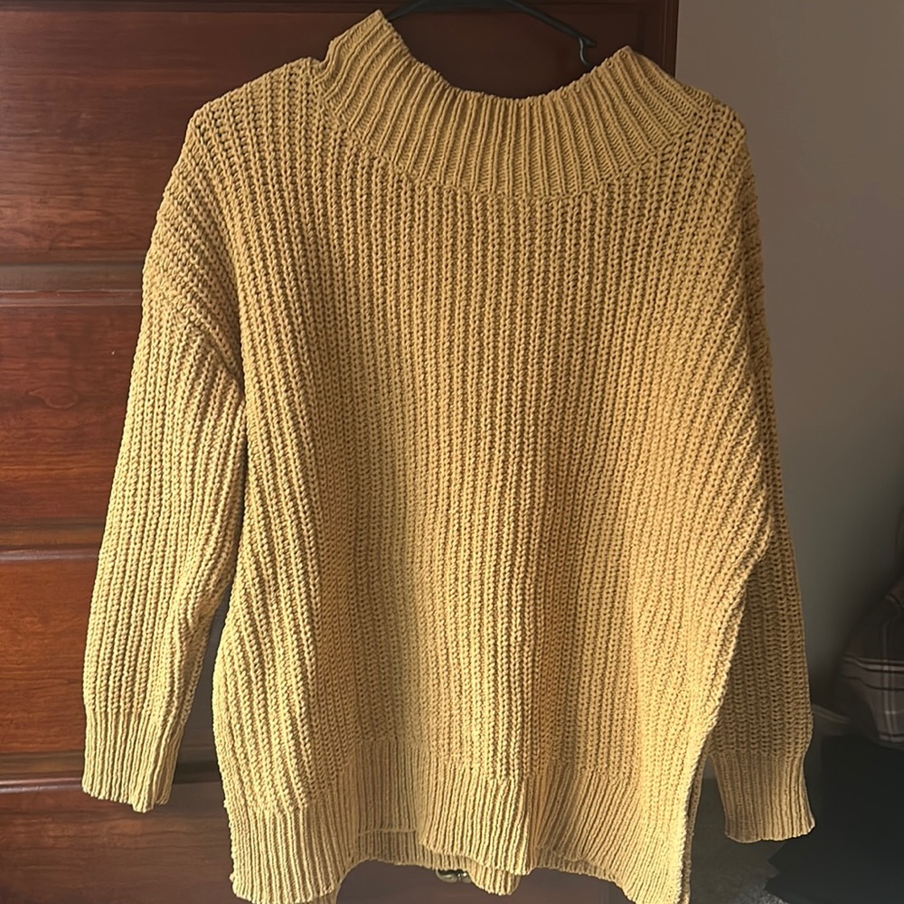 Aerie sweater
